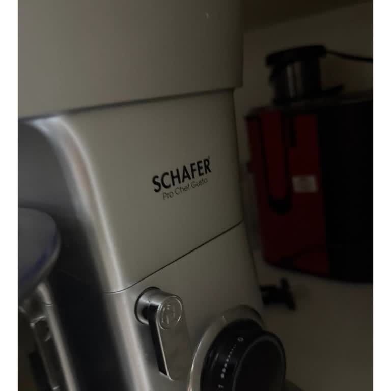 Schafer Pro Chef Gusto Hamur Makinesinin Aparatının Paslanması Ve Ücretsiz Değişim Talebi