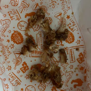 Sancaktepe Popeyes Şubesinde Tavuk Menüsü Sert Ve Yenemez