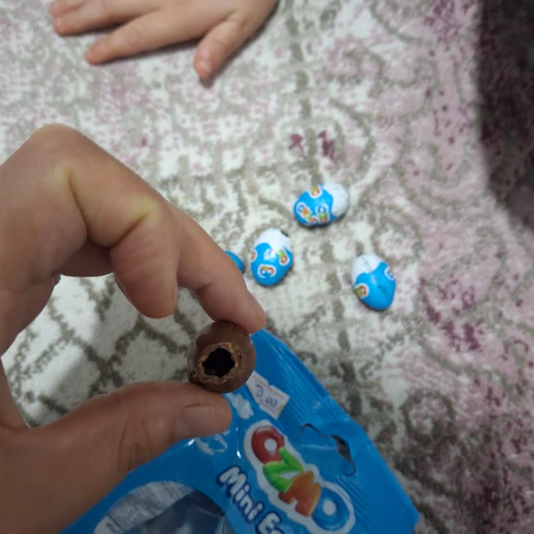 Ozmo Egg Çikolata Yumurtalarında Boş İç Dolgusu Sorunu Ve 150 TL İade Talebi