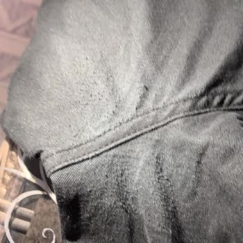 Mavi Kot Pantolonunda Renk Atması Ve Kumaş Yıpranması Üretim Hatası