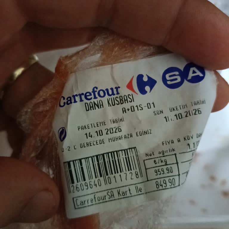 Carrefour M***** Şubesinde 900 TL'lik Kırmızı Etin Aşırı Fiyatı