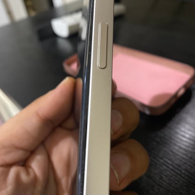 İPhone 13 Batarya Şişmesi Ve Hızlı Pil Sağlığı Düşüşü Üzerine Ücretsiz Değişim Talebi
