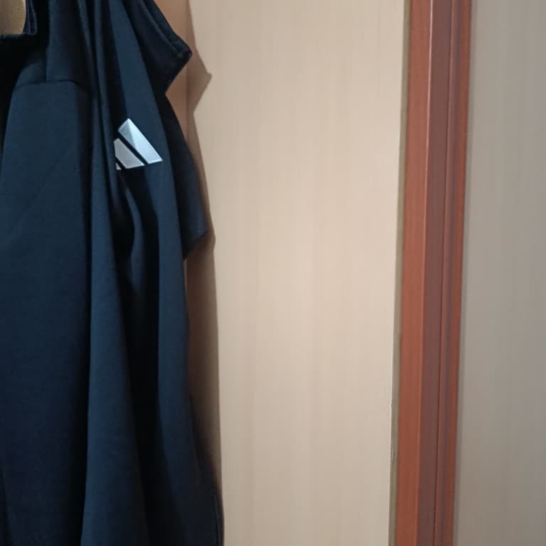 Adidas Eşofman Takımının Eksik Gönderilmesi Ve Reddedilen Talep