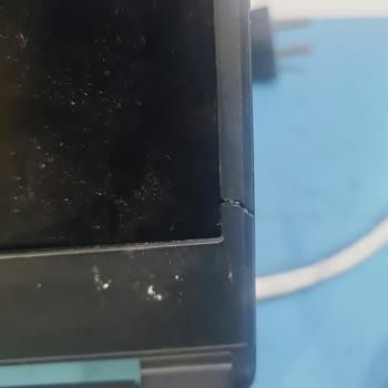 Monster Laptop Parçalanmış Ücretsiz Onarım Ve Ücret İadesi Talebi
