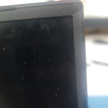 Monster Laptop Parçalanmış Ücretsiz Onarım Ve Ücret İadesi Talebi