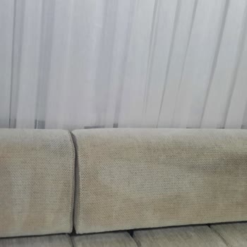 Enginev Mobilya Darıca Şubesinde Renk Atması Ve Tüylenme Nedeniyle Ayıplı Ürün Şikayeti