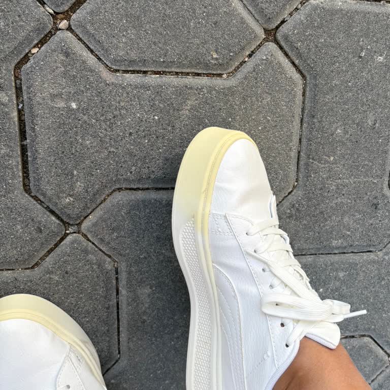 Puma Smash Platform Ayakkabının Hızlı Sararması Ve Şeffaf Olmayan İnceleme Süreci
