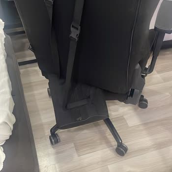 Kaymayan Bel Desteği Talebi Hawk Gaming Chair FAB V4 İçin