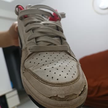 Puma Çocuk Sneaker’ı Kısa Sürede Yıprandı Ve Ücret İadesi Bekliyor