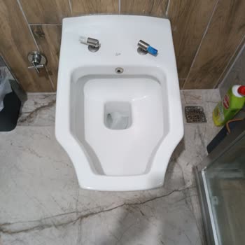 Bien Markalı Klozet Kapak Parçasının Bulunamaması Müşteriyi Set Değiştirmeye Zorladı