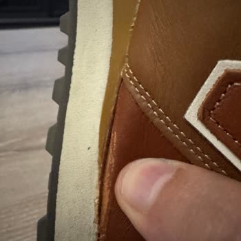 New Balance 574 Ayakkabının Kısa Sürede Açılma Ve Yıpranması Nedeniyle Ücret İadesi Talebi