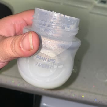 Philips Avent Biberonda Kısa Sürede Yazı Ve Ölçü Çizgileri Siliniyor
