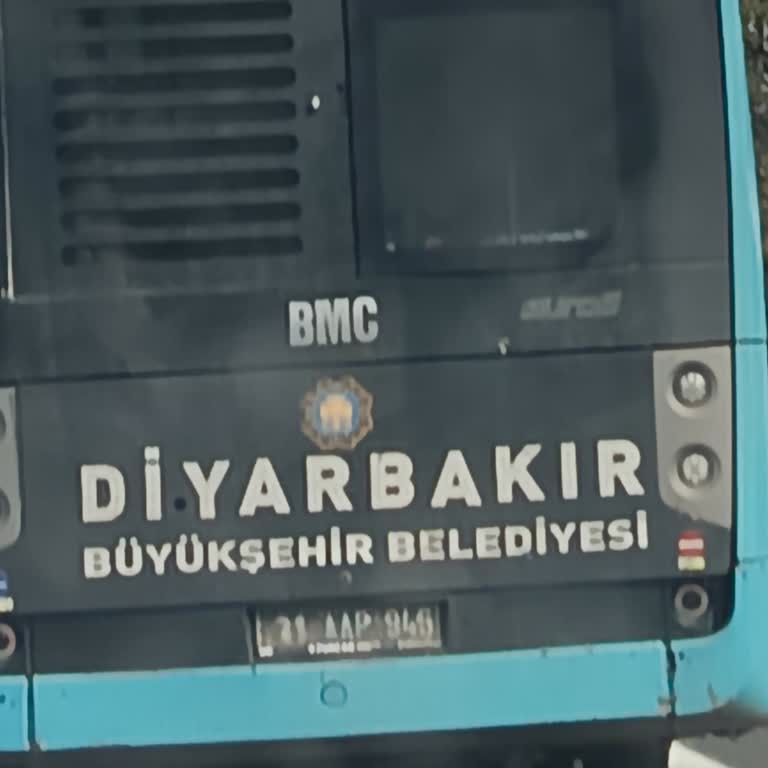 Ergani-Dicle Hattında Otobüs Şoförü Durak Açmadı Ve Yaşlı Yolcuları Mağdur Etti