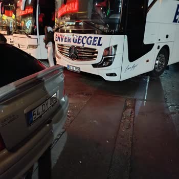 Otobüs Şoförü Bilecikte Bırakıp Sakaryaya Götürmedi Taksi Masrafı Ve Mağduriyet Talebi