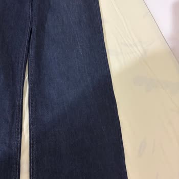 Mavi Malibu Jean İlk Yıkamada Çizgili İz Bıraktı Değişim Talebi