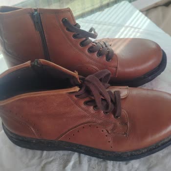 Derimod Botunun Tabanı Üç Yılda Kendi Kendine Ayrıldı, Şirket Zaman Aşımıyla İlgisiz Kaldı