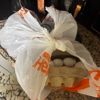 Migros Hemen Kuryesinin Saygısız Davranışı Ve Kırılan Yumurta Kolisi