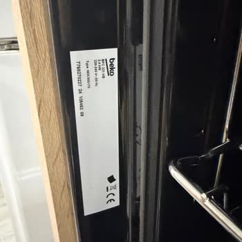 Beko BFC 221 HB Ankastre Fırının Isıtma Problemi Ve İade Talebi