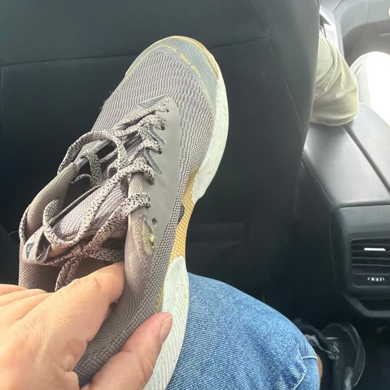 Boyner’de Nike Kadın Koşu Ayakkabısının Üretim Kusuru Nedeniyle Değişim Talebi Reddi