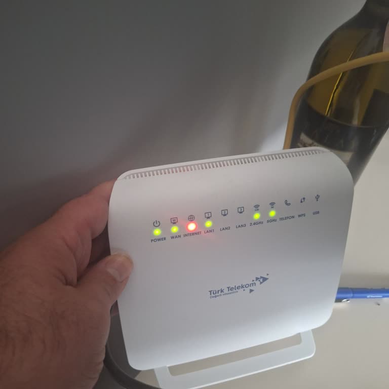 Türk Telekom'da 8 Gün Süren İnternetsiz Kesinti Ve Çözüm Tarihi Ertelenmesi, Ücret İadesi Talebi