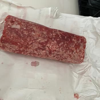 Köfteci Yusuf'tan Bembeyaz Kıyma Ve İlgisiz Müşteri Hizmetleri