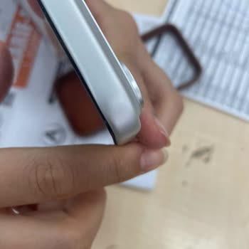 İPhone 17 Pro Max Ön Camının Ayrılması Ve Garanti Reddi Şikayeti