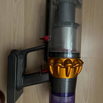 Süpürge Çalışmıyor, Filtre Ve Hazne Temizleme Uyarısı Sürekli Veriyor Ve Kullanılamaz