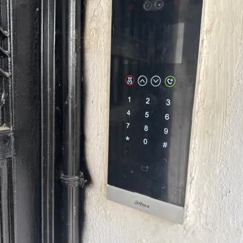 Yetkili Servisin Kurulumunda Kabus Ve Kamera Uyumsuzluğu İle Çalışmayan Kapı Kilidi