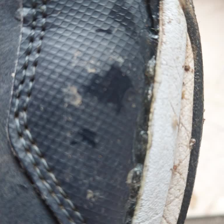 Decathlon Artengo Ayakkabısının Uç Kısmının Garanti Altında Açılması Ve Mağaza Değişim Reddi