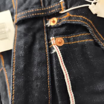 Colin’s Relaxed Straight Kot Pantolunda Kötü İşçilik Ve Dikiş Sorunları