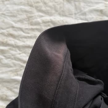 Renk Değişen Polo Yaka Tişörtlerde Kalite Kontrol Reddi Ve İade Talebi