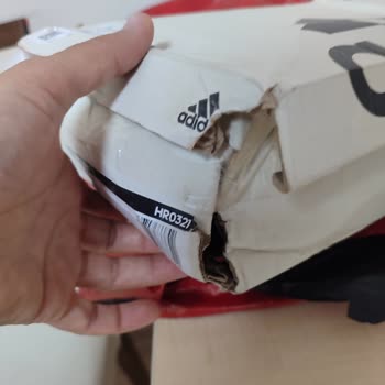 Hasarlı Kutulu Sahte Adidas Ayakkabı Ve İade Ödemesinin Gecikmesi