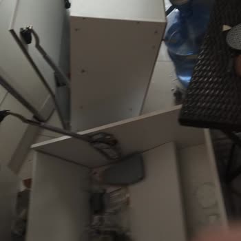 Atabey Orland'dan Düşen Mutfak Dolabı Nedeniyle Ofisimizde Oluşan Hasar Ve Güvenlik Riski
