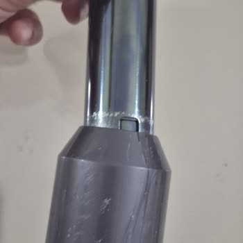 Dyson V12 Detect Slim Kırılan Boru Ve Parça Ücretsiz Garanti Kapsamında Değiştirilmeli