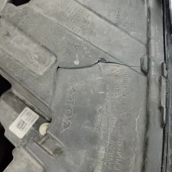 Volvo Yetkili Servisinin Far Su Alması Sorununu Garanti Kapsamı Dışında Bırakması