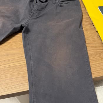 Mavi Black Kot Pantolunda Turuncu Lekeler Değişim Talebi