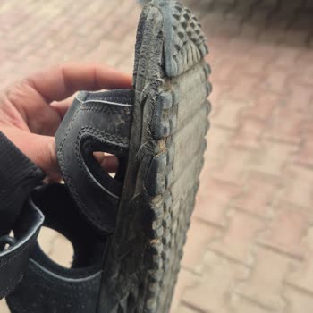 Skechers Sandaletinde Kısa Sürede Oluşan Alt Taban Deformasyonu Ve Kalite Şikayeti