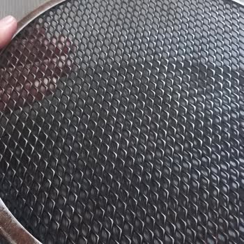 Domino’s Pizzasında Metal Parça Bulunması Hijyen Riski Yaratıyor
