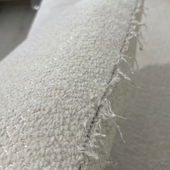 Ergül Mobilya MASKO Şubesinde Yıkanabilir Olduğu Söylenen Yastık Kılıfları Deforme Oldu
