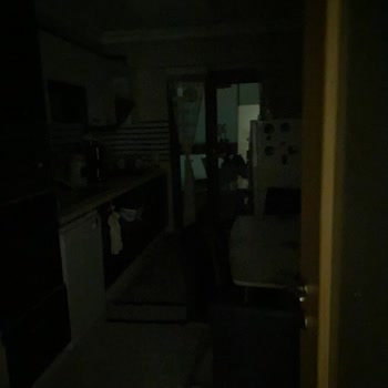 Çorlu'da Elektrik Kesintileri Ve Su Kesintisi Nedeniyle Mağduriyet