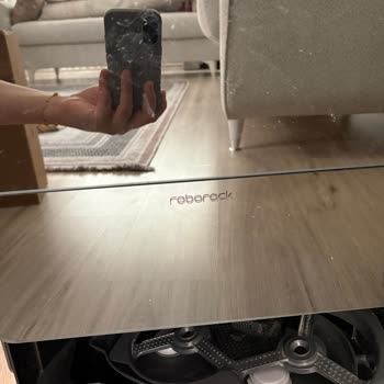 Roborock Robotum Servisten Kirli Ve Çizik Geldi, Sensör Hatası Çözülmedi