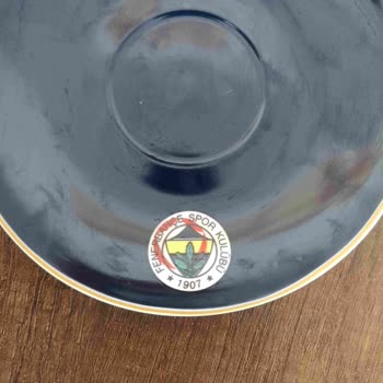 Karaca Fenerbahçe Fincan Takımının Alt Tabakasındaki Hatalı Baskı İçin Yedek Parça Değişimi Talebi