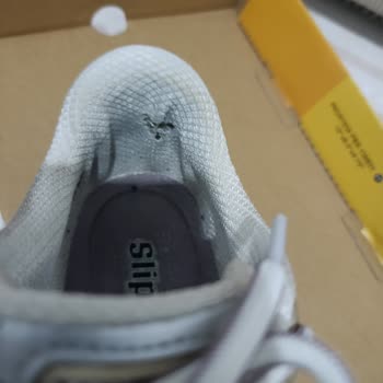 Skechers Ayakkabısındaki Topuk Astarı Yırtıldı, İnceleme Reddedildi Ve Çözüm Sunulmadı