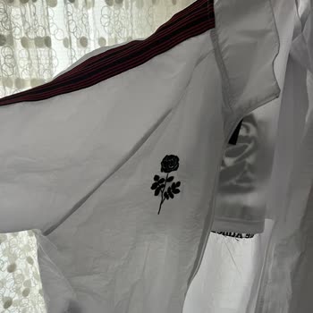Expose Sports'tan Yanıltıcı Ürün Gönderildi, İade İçin Kargo Ücreti Talep Ediliyor