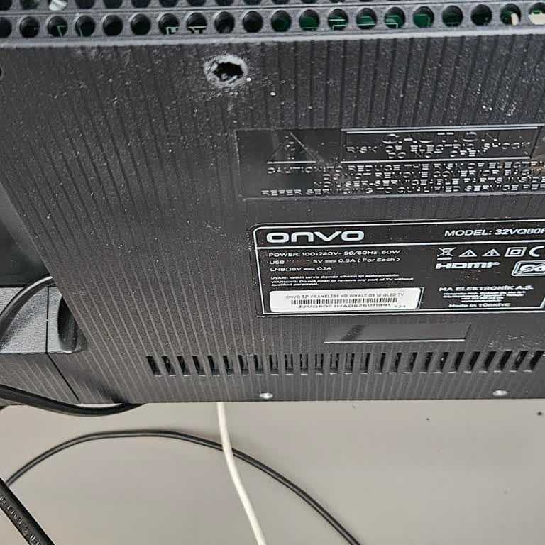 Yetkili Servis Montajı Sırasında TV Hasarı Ve Müşteri Hizmetleri Yanıtsızlığı