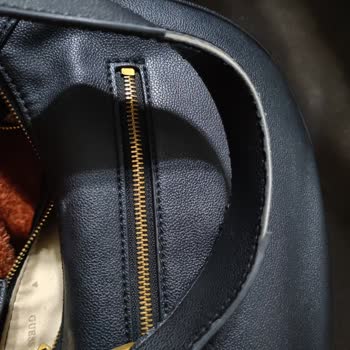 Boyner'den Aldığım Guess Çantası Sapı Kısa Sürede Soyuldu Ve Kalite Sorunu
