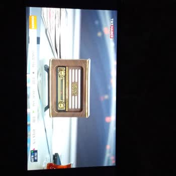 TRT Haber'de Spikerin Arka Plan Ses Efektleri İzleyiciyi Rahatsız Ediyor