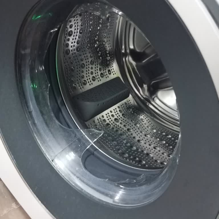 Bosch Çamaşır Makinesinin Camı Kendi Kendine Patladı Güvenlik Endişesi Ve Ücretsiz Değişim Talebi