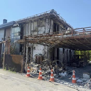 Çökmez İnşaat'tan Yangın Sonrası Hiçbir Tazminat Alınamaması Ve Şeffaflık Talebi