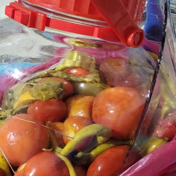 Bagaj Muavinin Dikkatsiz Davranışı Nedeniyle Cam Kavanoz Kırıldı Ve 750 TL Zarar Oluştu